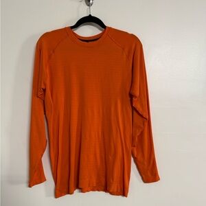 Alphalete long sleeve